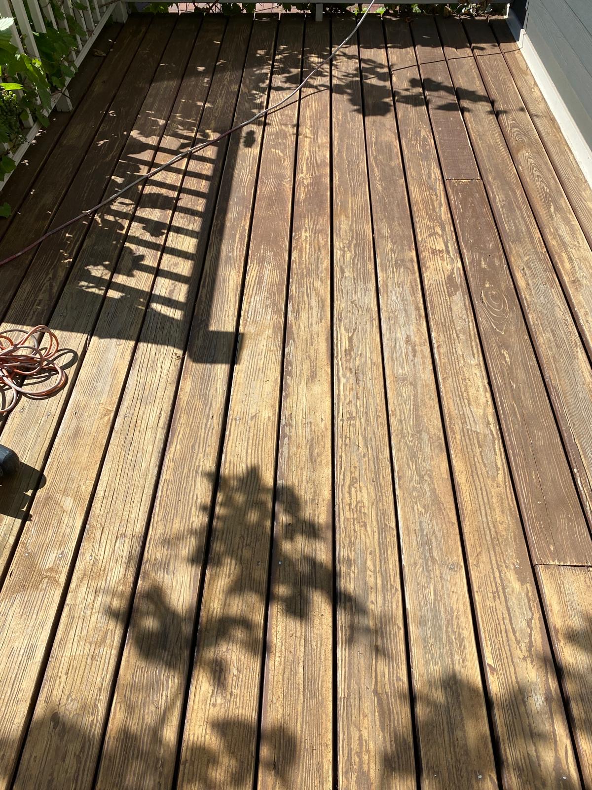 Natural weathered deck finish